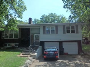 6 Chamberlain Ct, Belleville, IL 62223