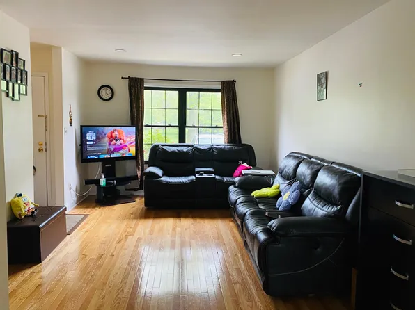 51 Pheasant Run Unit 51, Edison, NJ 08820