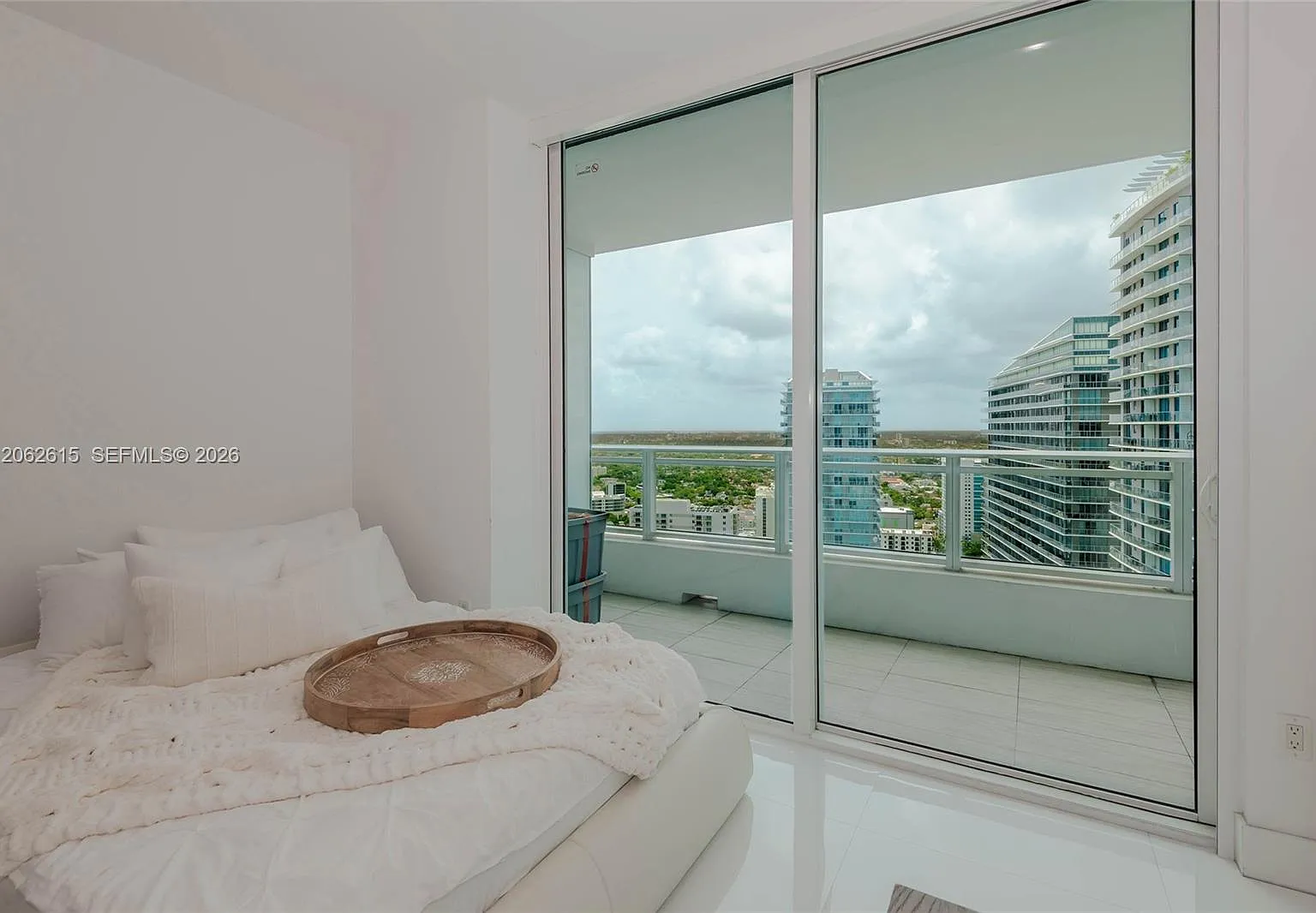 The Bondo (1080 Brickell) — Photo 4