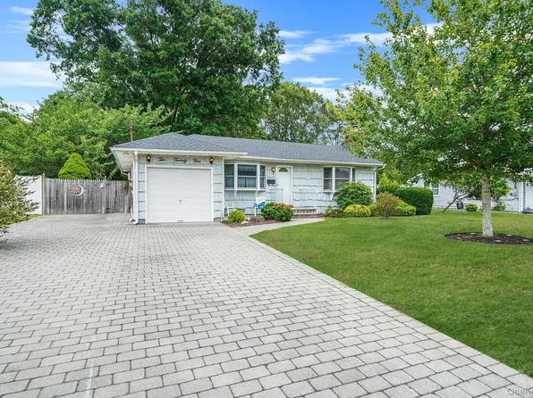 1025 Ocean Avenue, Bay Shore, NY 11706