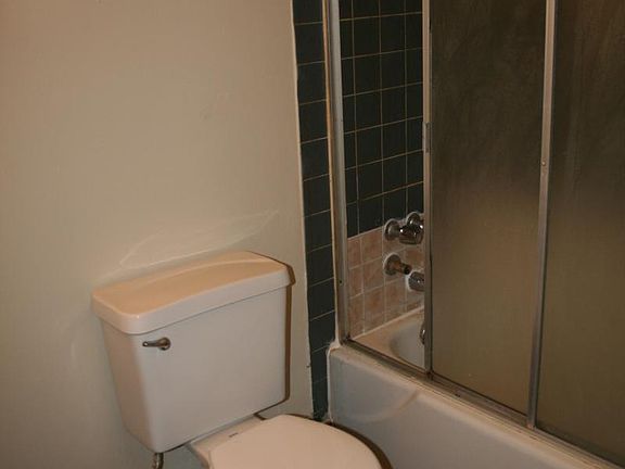 Rest Room (Model Unit)