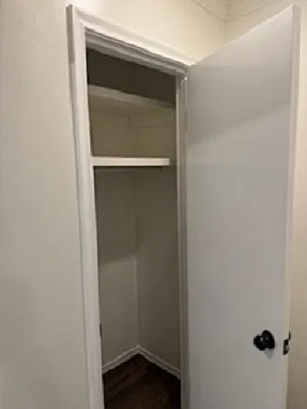 2 bed, 1300 sqft, $2,500 — Photo 4