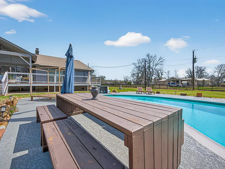 7019 Oak Ln — Photo 33