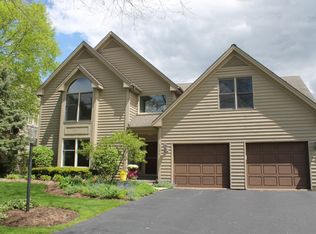 1171 Patriot Ln, Cary, IL 60013