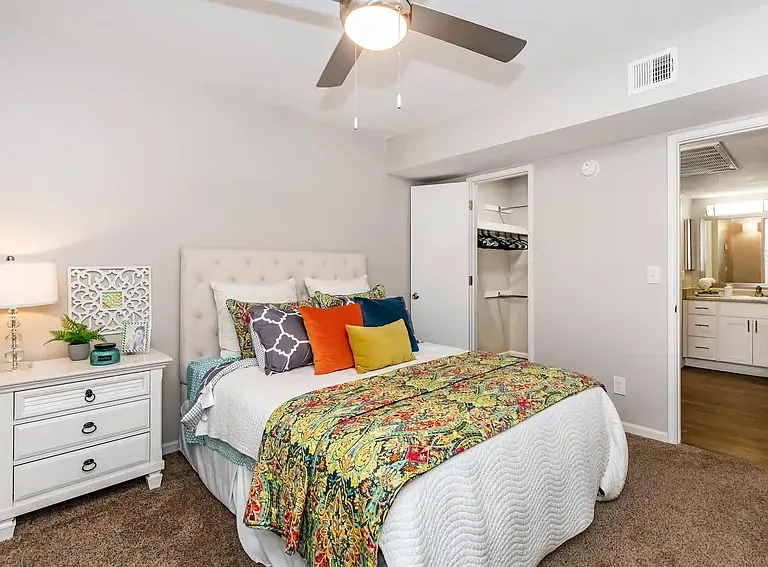 Shadowtree Apartment Homes — Photo 41