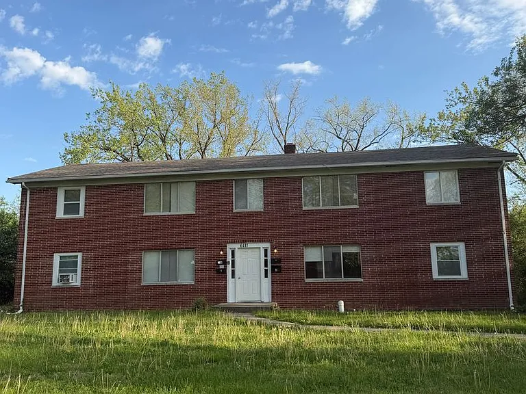 6111 Laurel Hall Dr — Photo 13