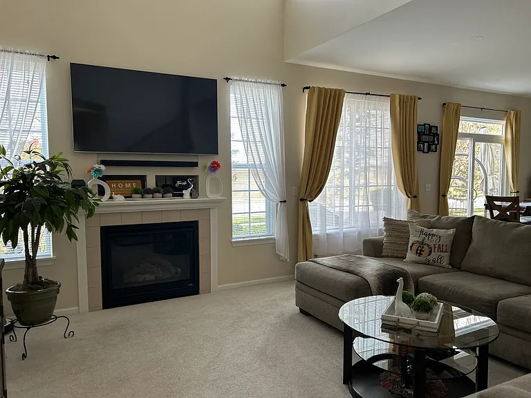 2265 Pembridge Dr — Photo 5