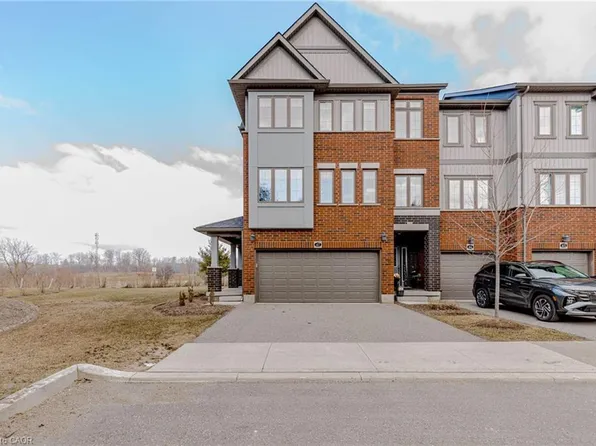 311 Woolwich St #47, Waterloo, ON N2K 0H4