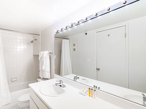 4th image of 236 Edgemere St Unit 126