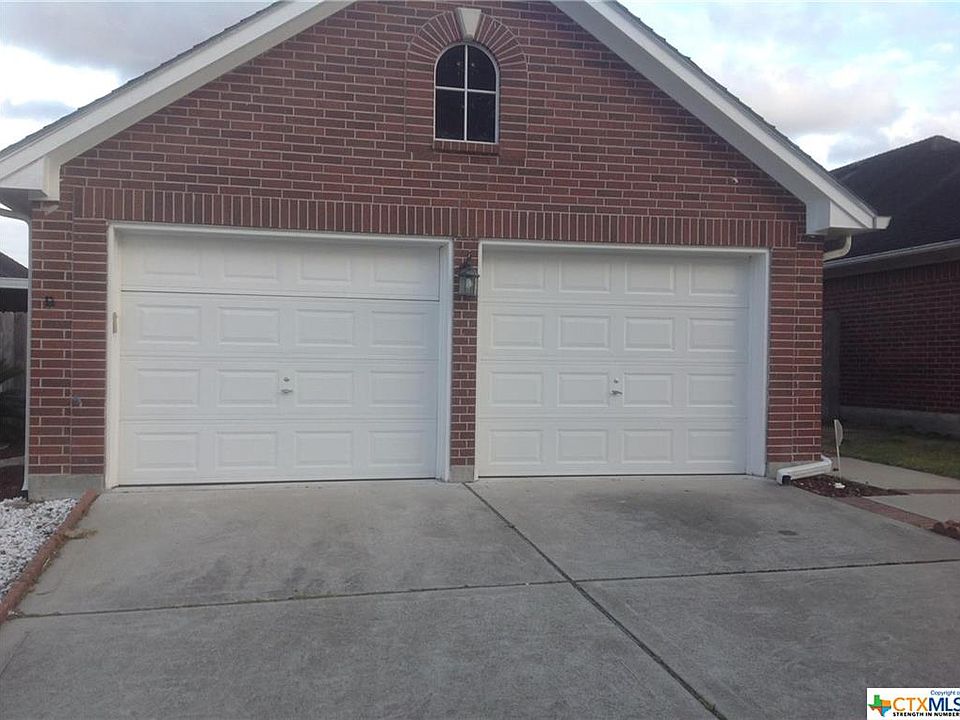 1st image of 5506 Country Club Dr APT 9