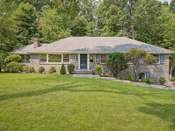 50 STONERIDGE ROAD, New Providence Boro, NJ 07901