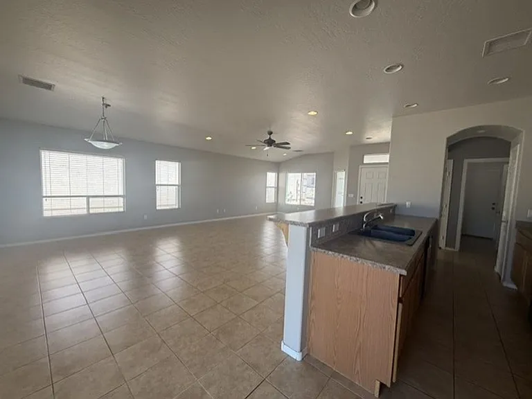 5123 E Hermosa Dr — Photo 6