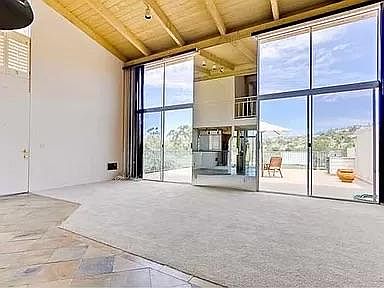 2nd image of 2544 Navarra Dr Unit 6