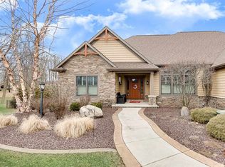 51597 Copperfield Rdg, Granger, IN 46530