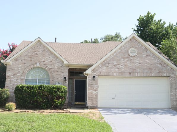3360 Woodberry Ln