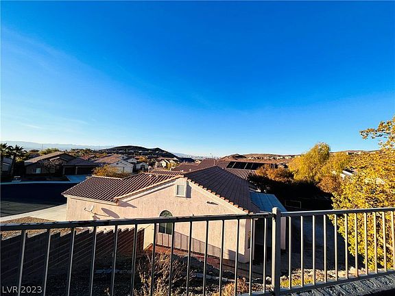 4th image of 2154 Montana Pine Dr