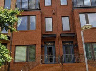 2955 Stella Blue Ln, Fairfax, VA 22031