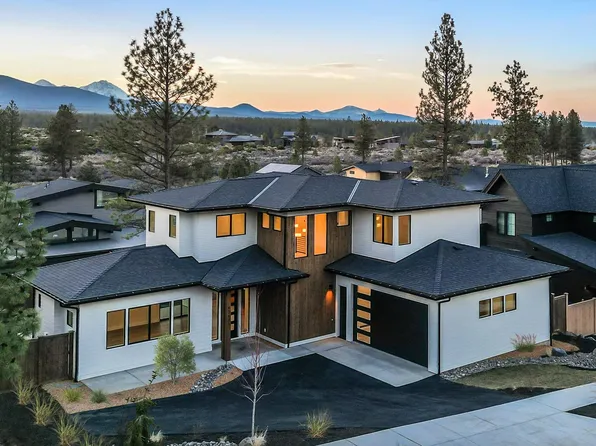 62621 NW Mount Hood Dr, Bend, OR 97703