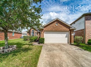 10 Morro Bay Dr, Manvel, TX 77578