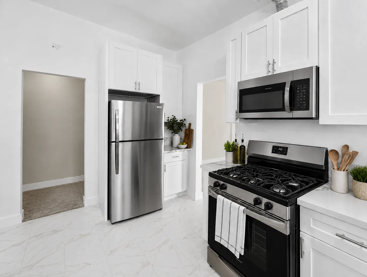 211 N Vendome St, Los Angeles, CA 90026 — Photo 4