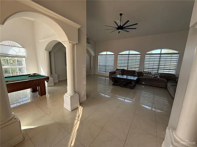 4004 El Jardin — Photo 15