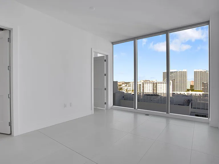 151 N Seabreeze Blvd #1204 — Photo 30
