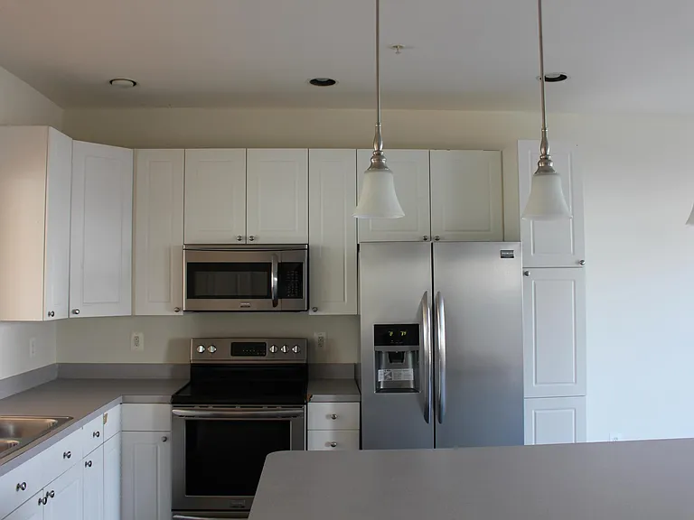 1941 Fieldstone Way — Photo 9