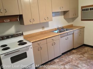 1805 13 1/2 St S APT 4, Fargo, ND 58103