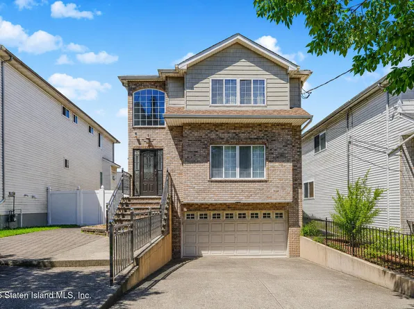 6 Clinton Ct, Staten Island, NY 10301