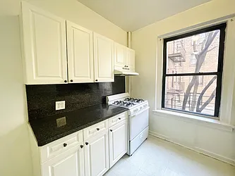 Rented by Vertical Real Estate LLC