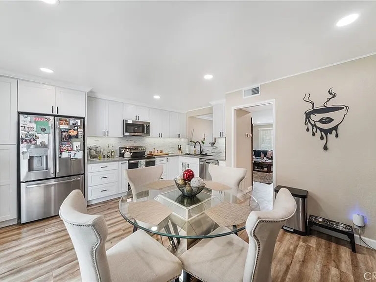 700 W Walnut Ave #59 — Photo 9