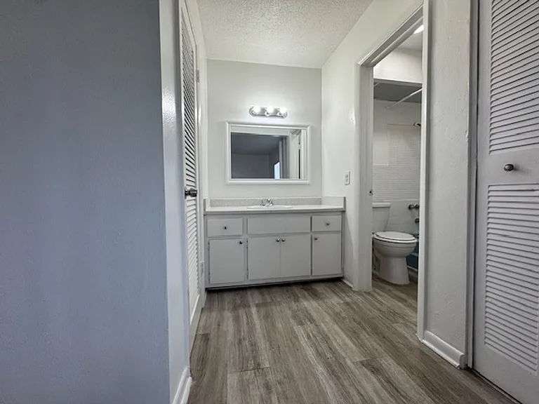 2031 NE 139 St North Miami Beach, FL 33181 — Photo 9
