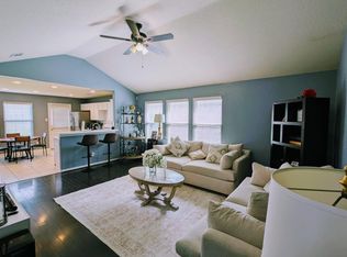 5714 Turner Oaks, Houston, TX 77085