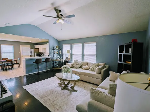 5714 Turner Oaks, Houston, TX 77085