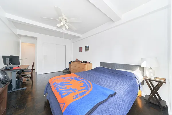 Rented by Keller Williams NYC | media 22