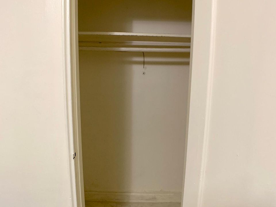 1st image of 16910 35th Ave #2D