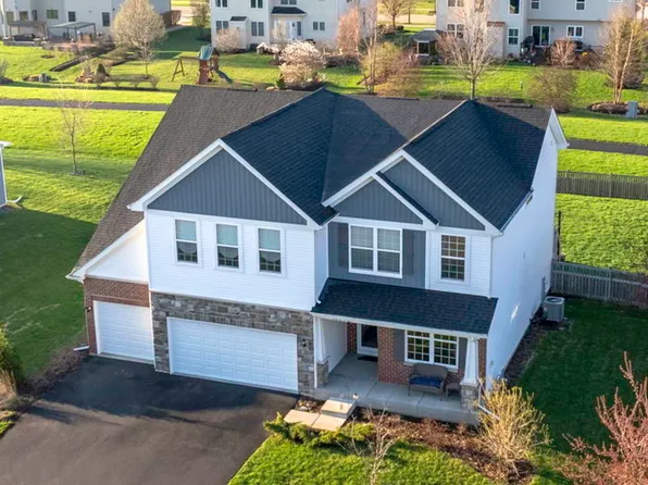 13008 Timber Wood Cir, Plainfield, IL 60585