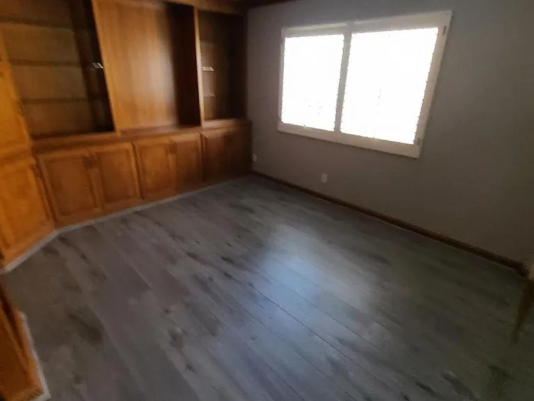 17 Halsey Ave — Photo 8
