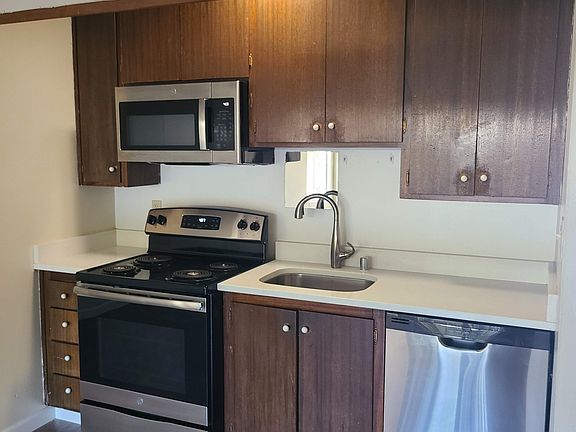 2nd image of 745 F St APT 5