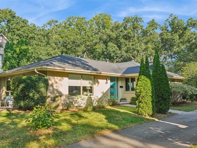 4901 Grand Ave, Des Moines, IA, 50312