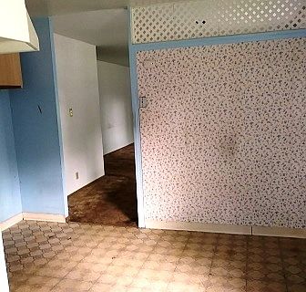5th image of 22241 Jeffrey Ave