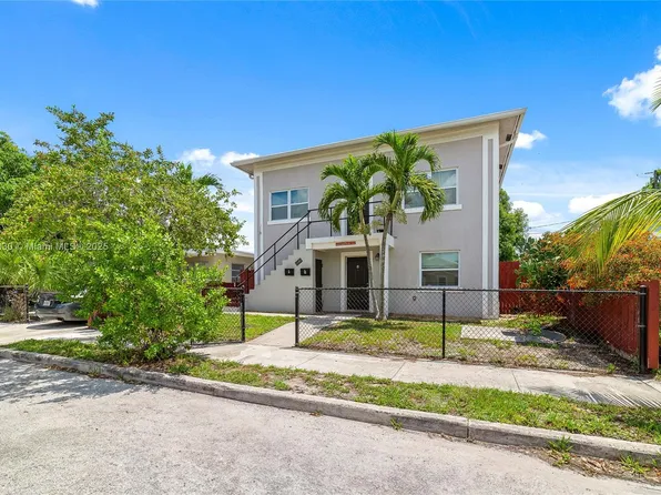 1040 W 17th St, West Palm Beach, FL 33404