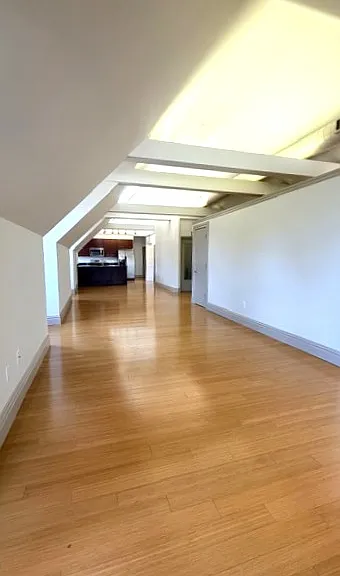 4400 Laclede Ave #3 — Photo 8
