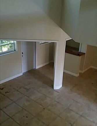 3rd image of 2402 San Remo Cir #2402