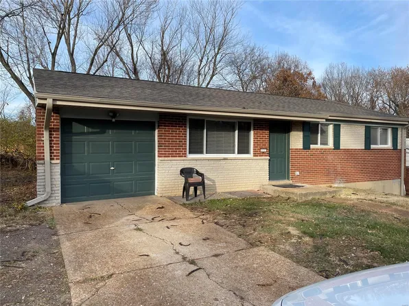 5855 Stieren Ct, High Ridge, MO 63049