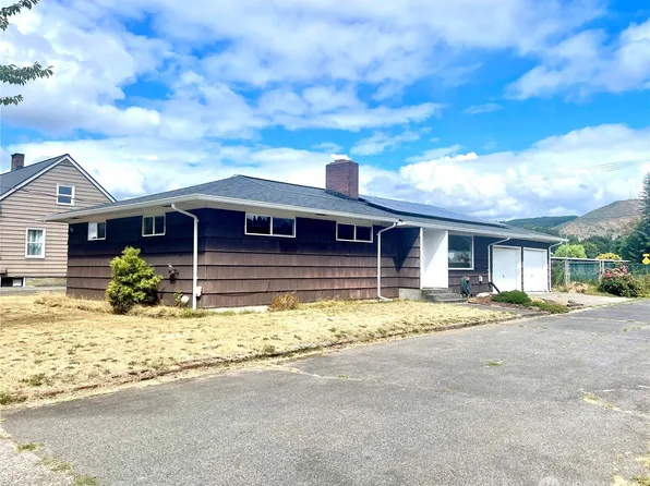 610 SW Front Avenue, Castle Rock, WA 98611