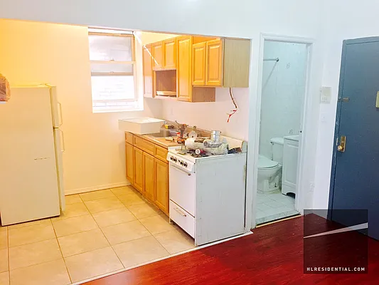 Rented by Highline Residential | media 8