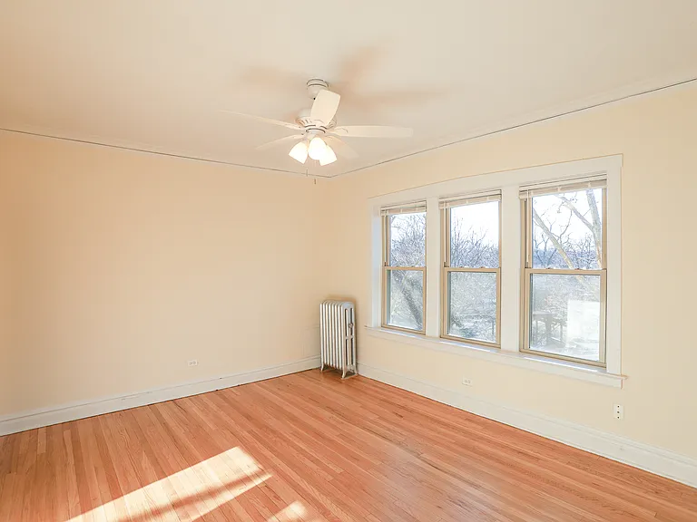 2852 W Eastwood Ave #1 — Photo 6