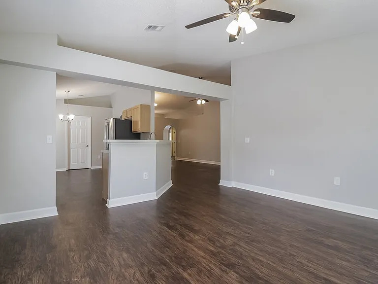 12503 Woodbury Cove Dr — Photo 8