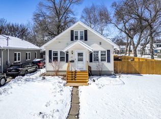 801 15th St S, Fargo, ND 58103